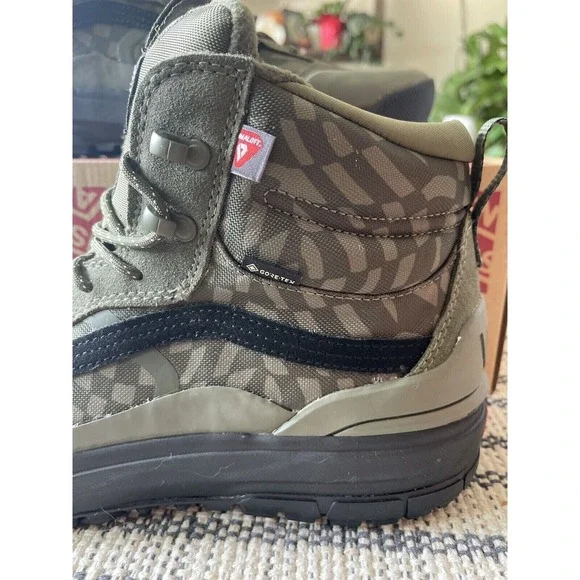 Vans Sneakers UltraRange Gore-Tex MTE-2 Grape Leaf Warped‎ Check Green Men 8 New
